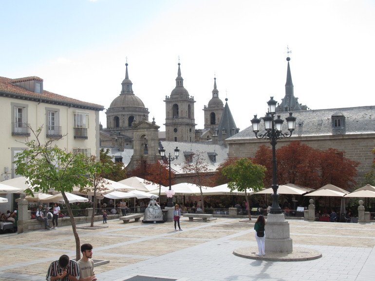 Het plein in El Escorial